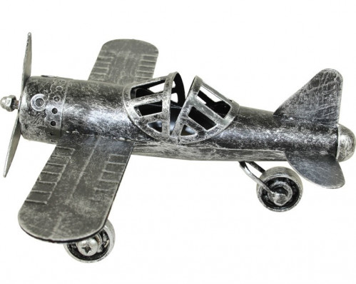 Kovový model letadla
